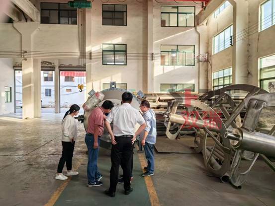 山东某新材料有限公司莅临无锡市双瑞机械有限公司 探索合作可能